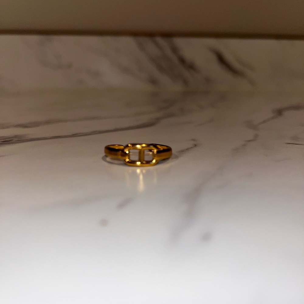 Gold ring